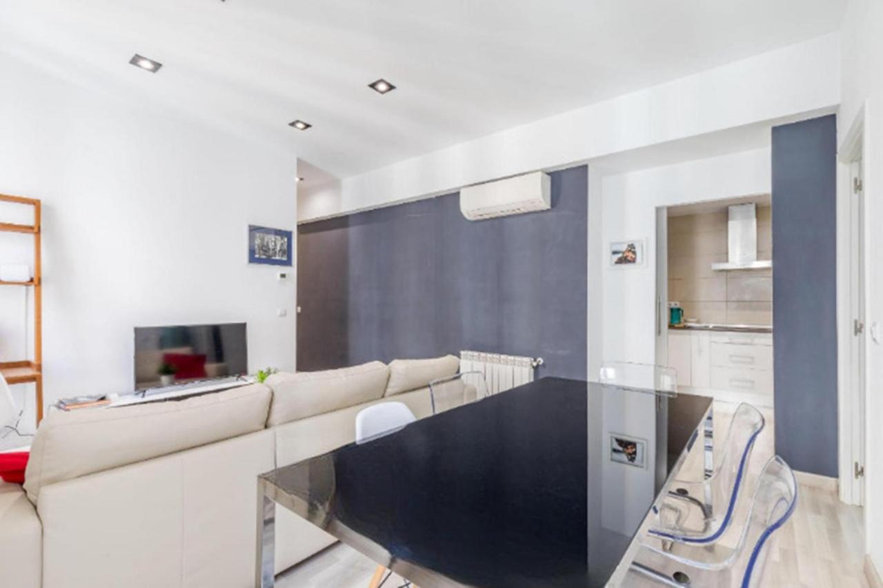 Spacious Flat Puerta Del Sol Madrid Esterno foto