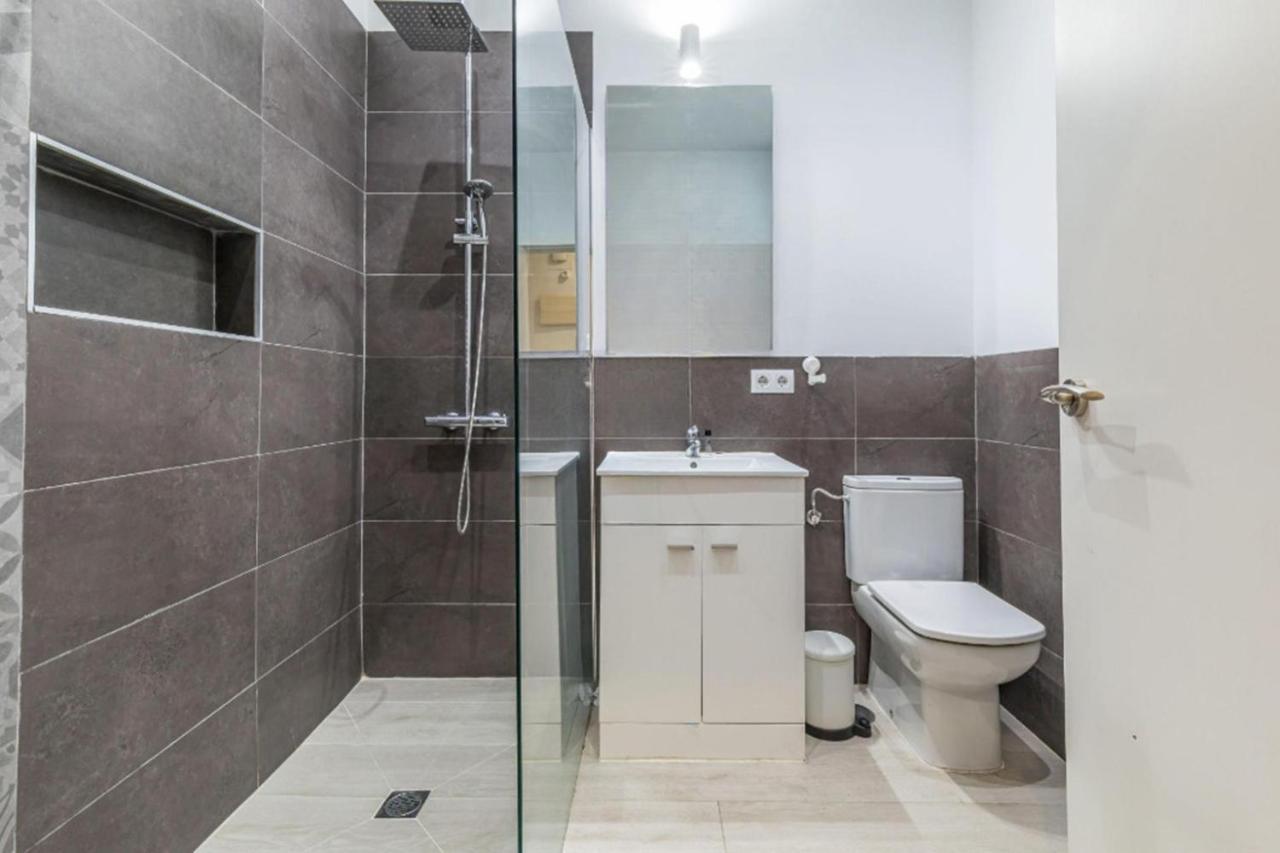 Spacious Flat Puerta Del Sol Madrid Esterno foto
